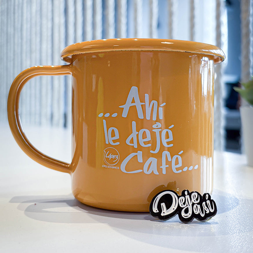 Combo con actitud: Taza + Pin ☕✨
